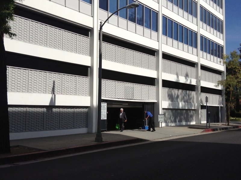 Street view of 8671 Wilshire Blvd Garage