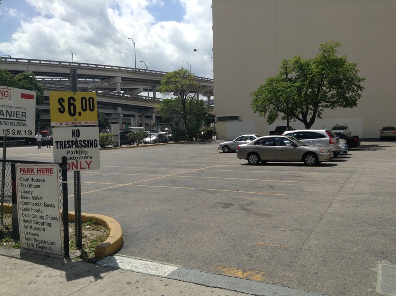 Street view of SW 1st St Lot