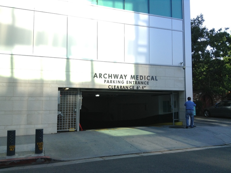 Street view of Archway Medical (9033 Wilshire)