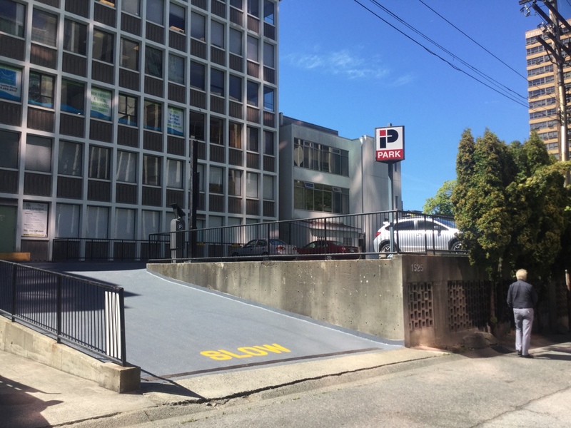 Street view of 1525 Robson - Lot #702