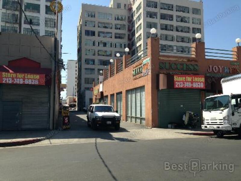 Street view of West Coast Auto Park