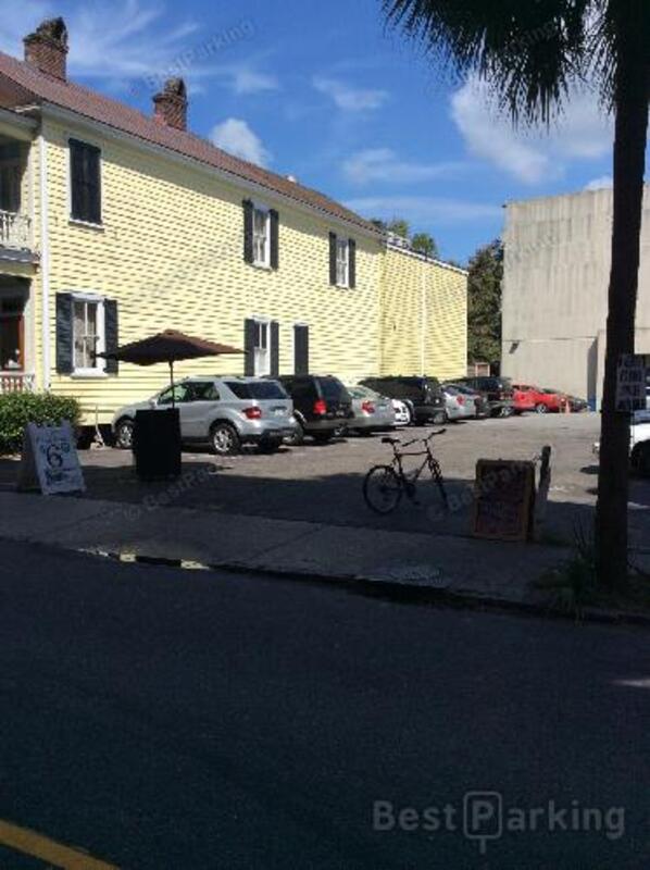 Street view of 72 Queen St Lot