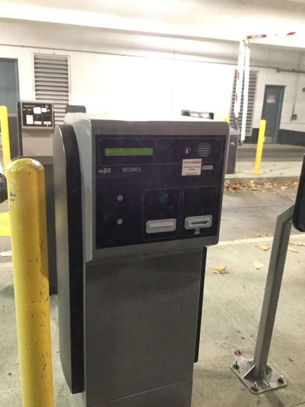 Street view of Arboretum Parking Garage-80