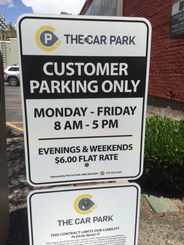 Street view of Umpqua Bank