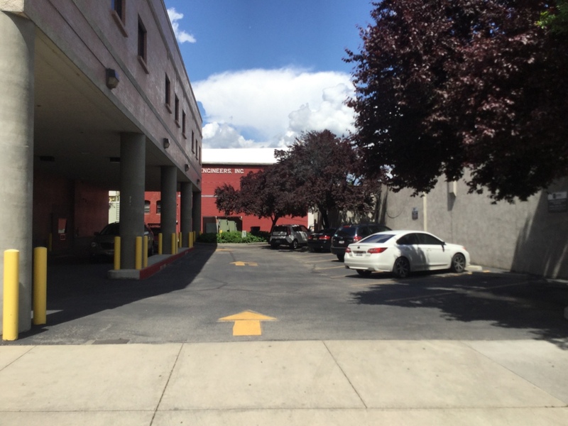 Street view of Umpqua Bank