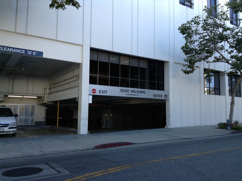 Street view of 9300 Wilshire Blvd Garage
