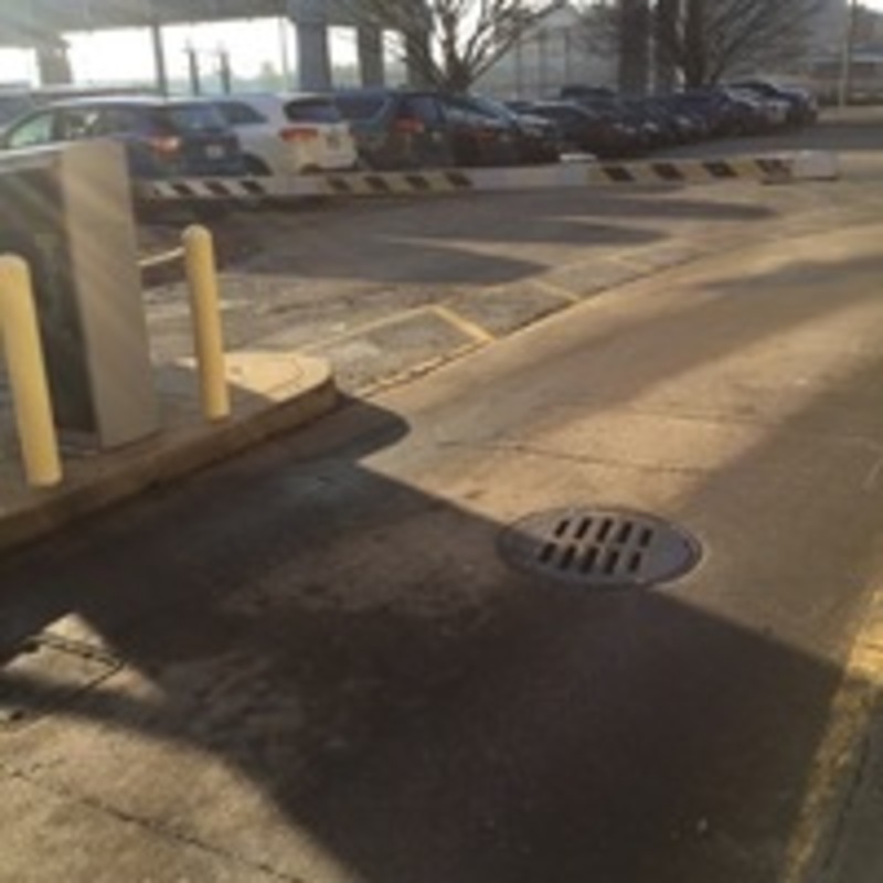 Street view of Cupples Station Parking Garage