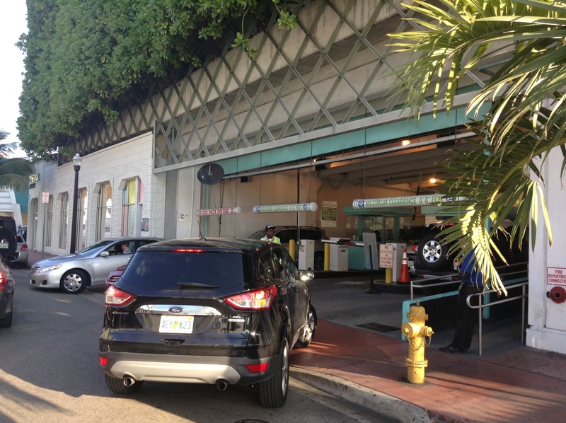 Street view of 7th Street Garage (G1)