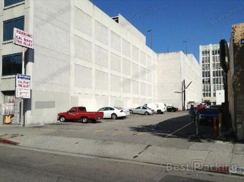 Street view of S Los Angeles St. Parking Lot