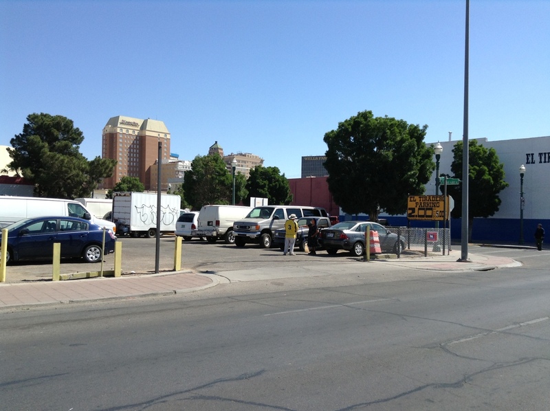 Street view of El Tiradero Parking