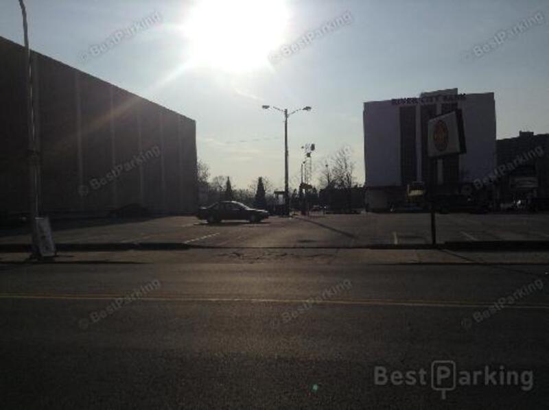 Street view of Louisville Gardens lot
