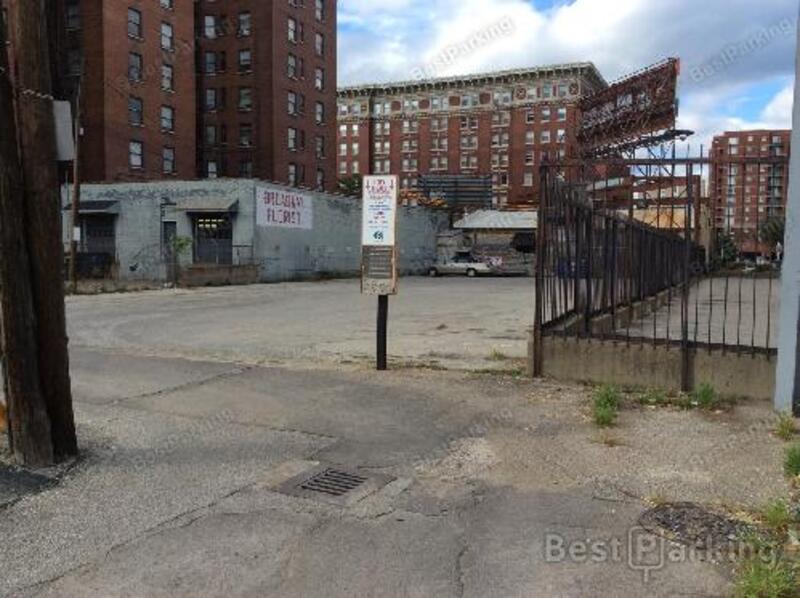 Street view of Johnny Dollar Lot