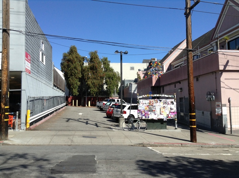 Street view of 18th St./Collingwood Lot