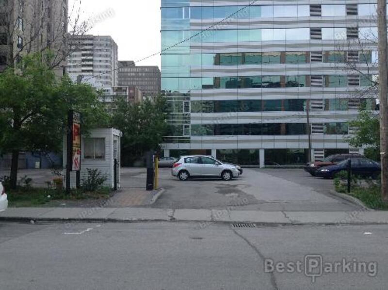 Street view of Lisgar St Parking Lot