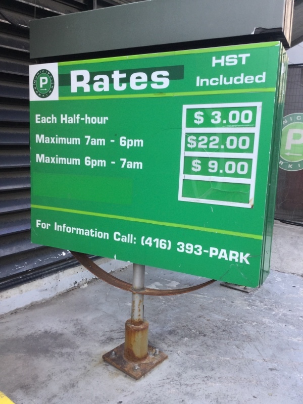 Street view of Carpark 34 - Dundas Square Garage