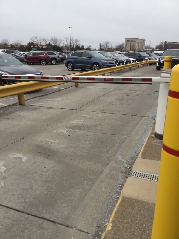 Street view of Airlines Parking