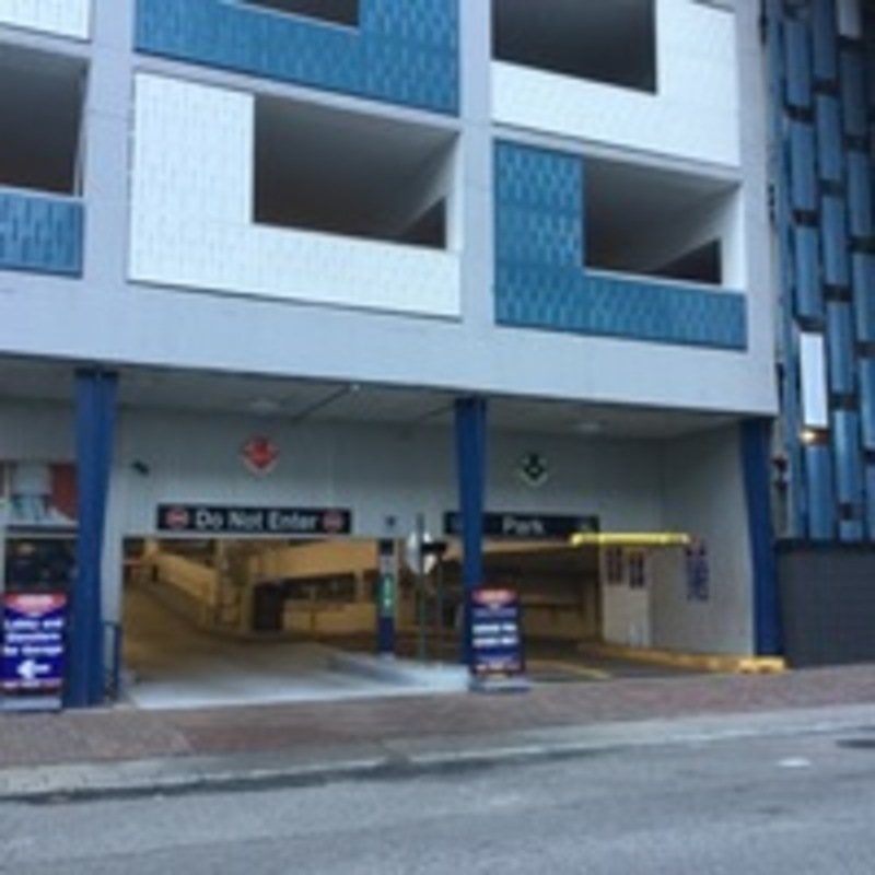 Street view of Fort Duquesne & Sixth