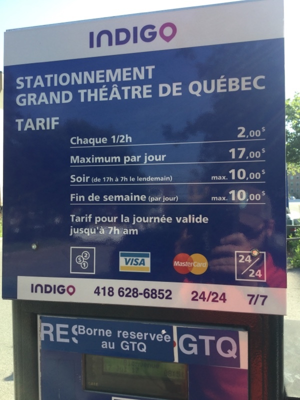 Street view of Park Grand Théâtre - 269, boulevard René-Lévesque Est