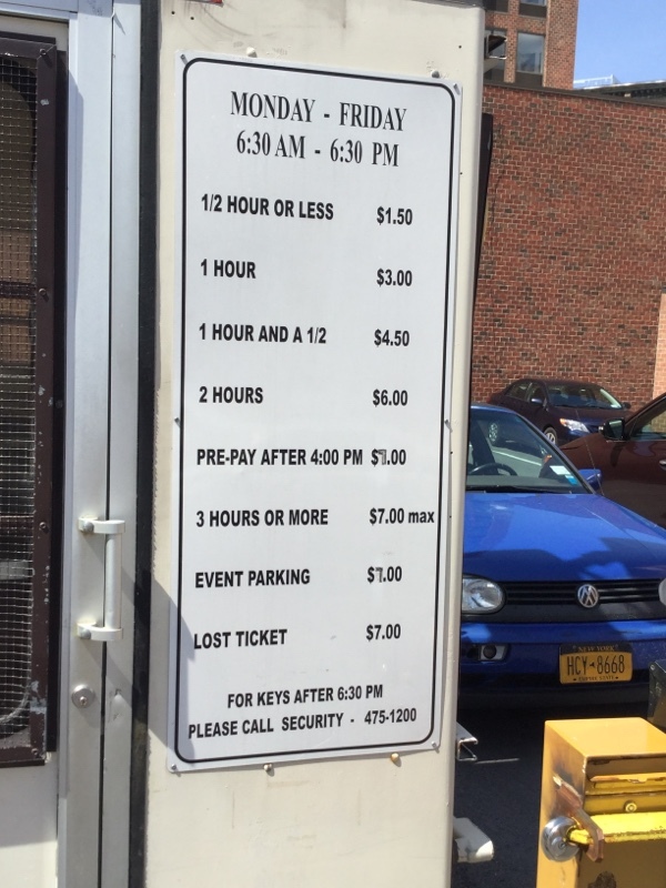 Street view of Galleries Lot