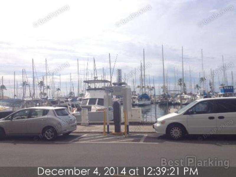 Street view of Ala Moana Blvd Parking Lot