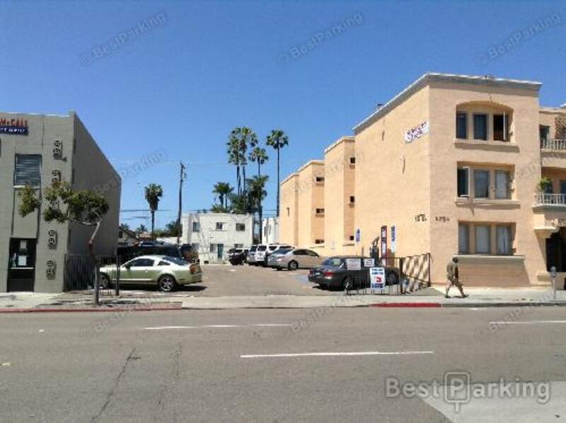 Street view of 5th Ave Lot