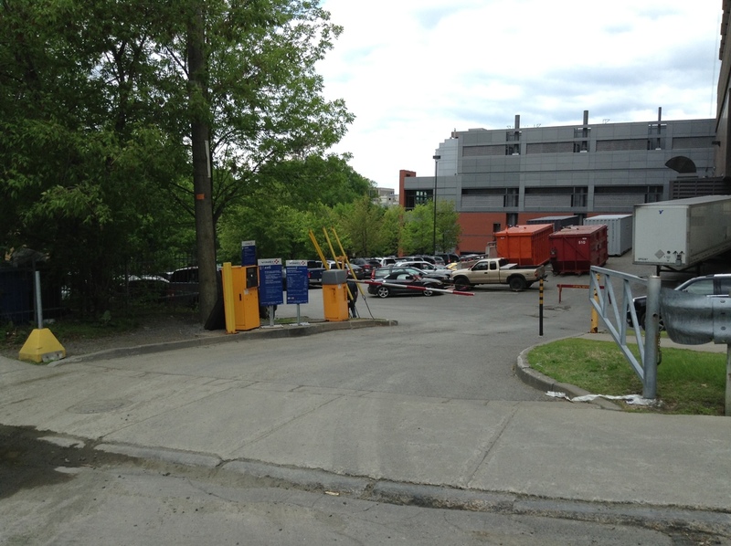 Street view of Park Édifice de la Haute-Ville