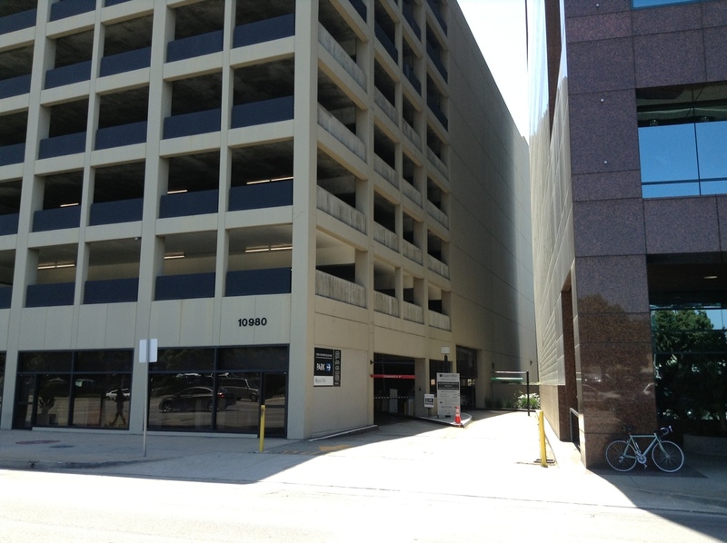 Street view of 10960 Wilshire Blvd – Garage