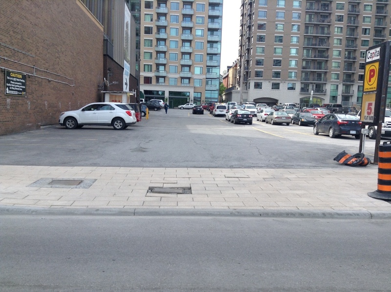 Street view of Rideau St Lot