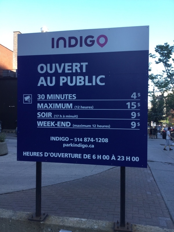 Street view of Place du Quartier