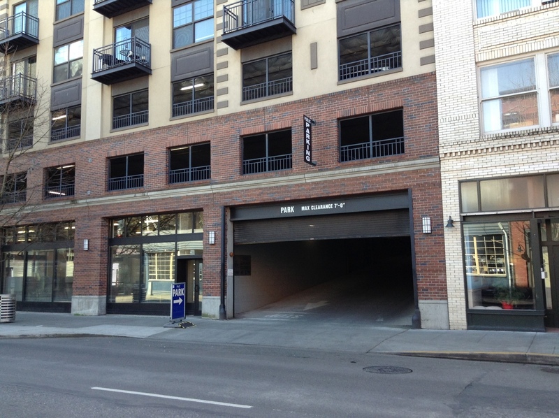 Street view of 5th Avenue Parking Garage