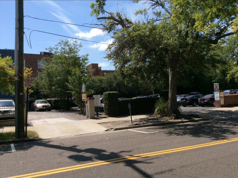 Street view of Radcliffe gravel Lot