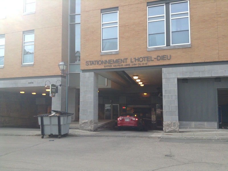 Street view of Hôtel-Dieu