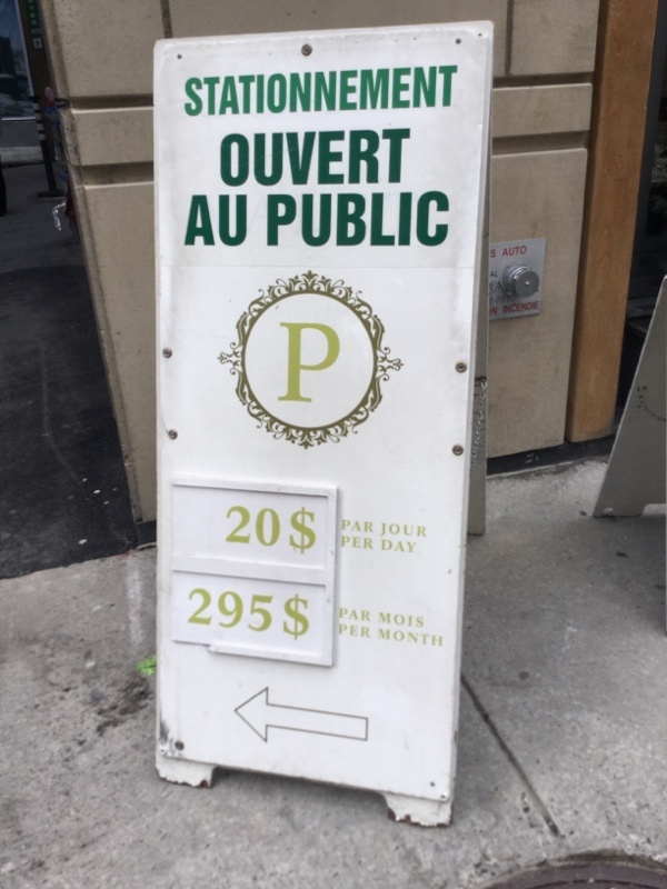 Street view of M241 - Maison Manuvie