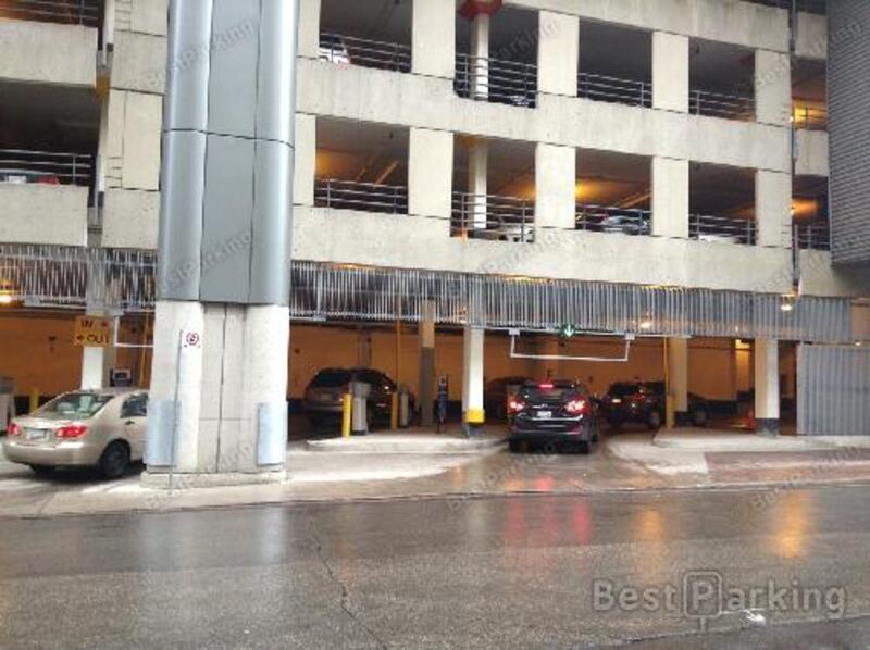 Street view of 300 Victoria St Garage
