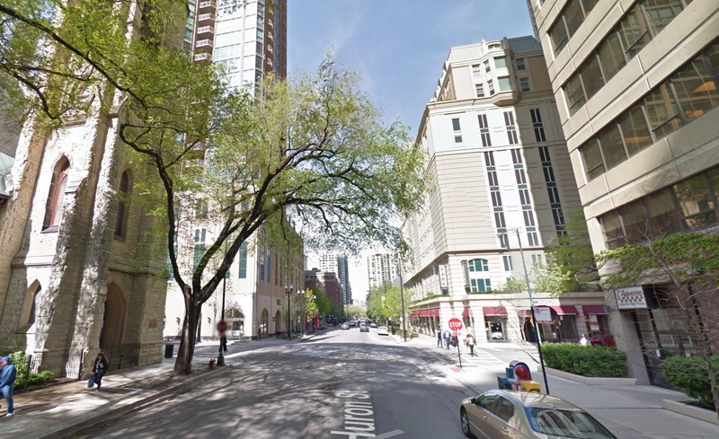 Street view of Private Garage in River North - Residence