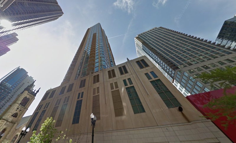 Street view of Private Garage in River North - Residence