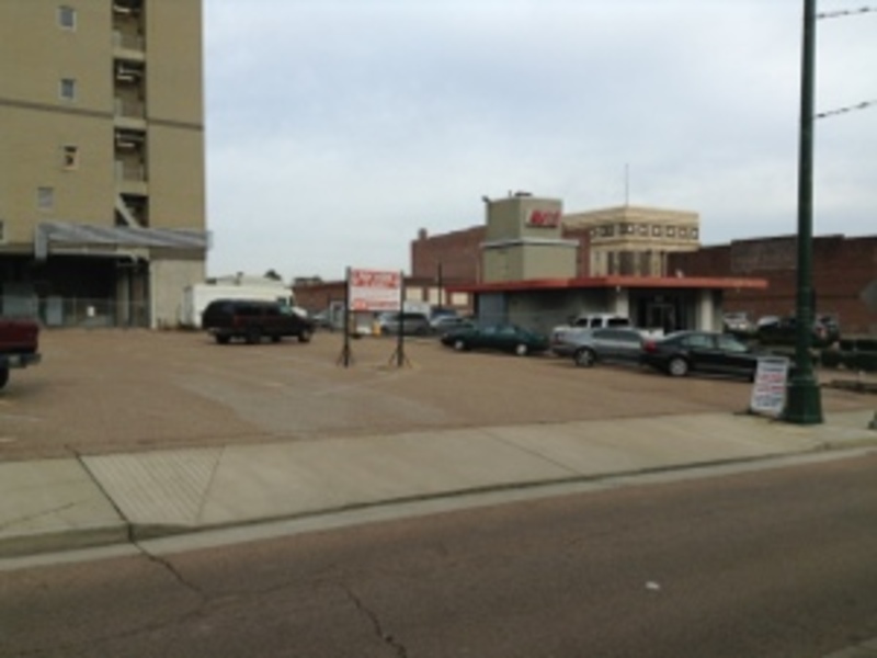 Street view of Madison Ave Lot