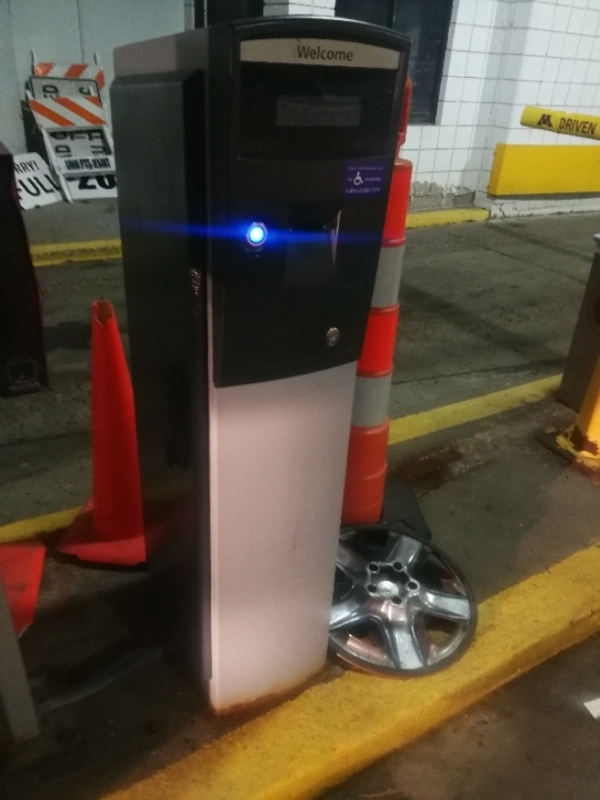 Street view of Oak Street Ramp