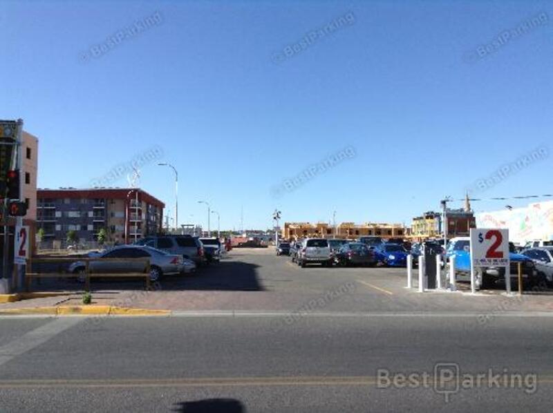Street view of P4715  - Gold Ave SW Parking Lot