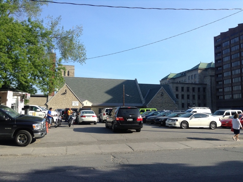 Street view of Queen St Lot