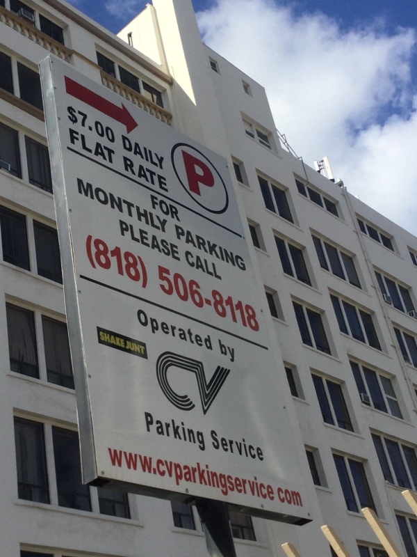 Street view of 635 S Westlake Ave Parking