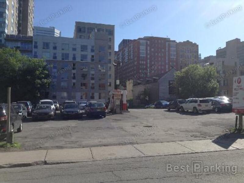 Street view of Palais Des Congress