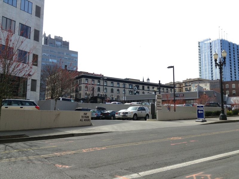 Street view of SW Oak St Lot