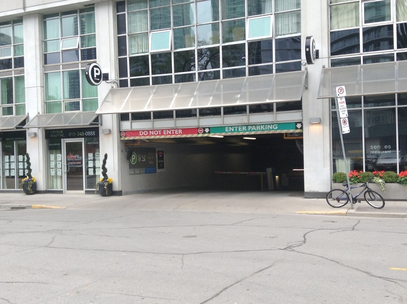 Street view of Soho Met Hotel