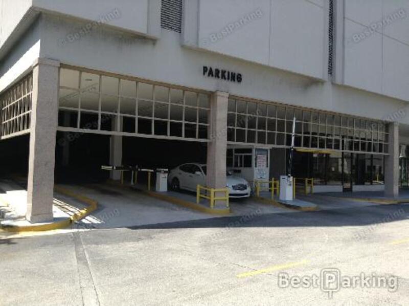 Street view of One Financial Plaza