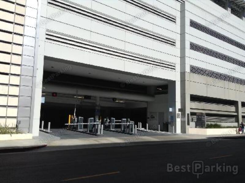 Street view of Lot P4 Pavilion