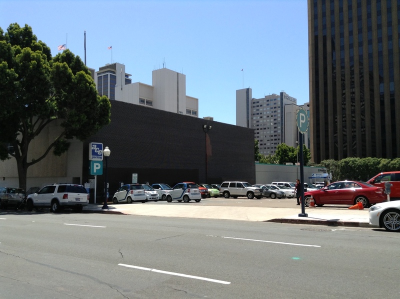 Street view of 4th Avenue Lot