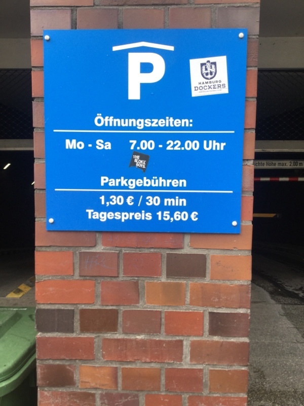 Street view of Stadthausbrücke