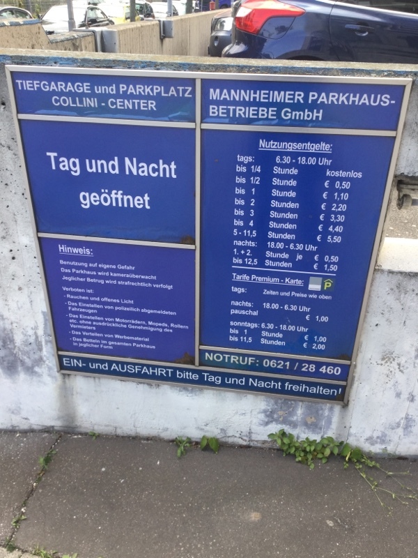 Street view of Parkplatz Collini-Center