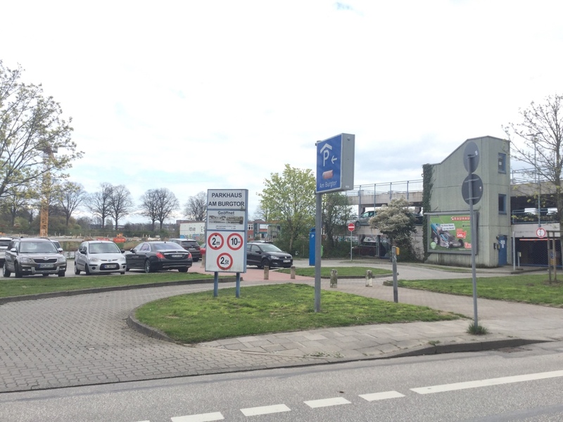 Street view of Parkhaus Am Burgtor